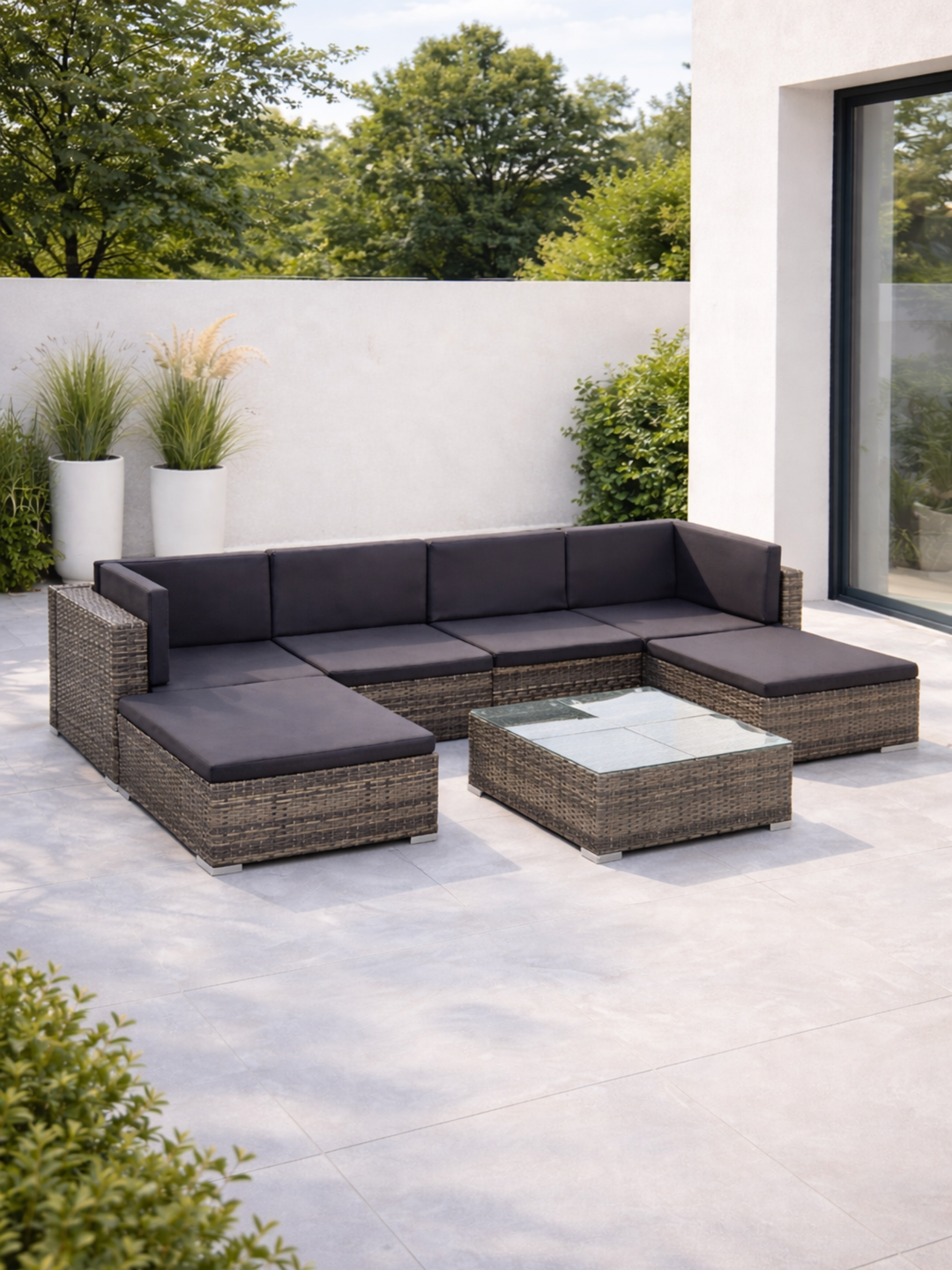 Quinn Grey Rattan Outdoor Lounge Set