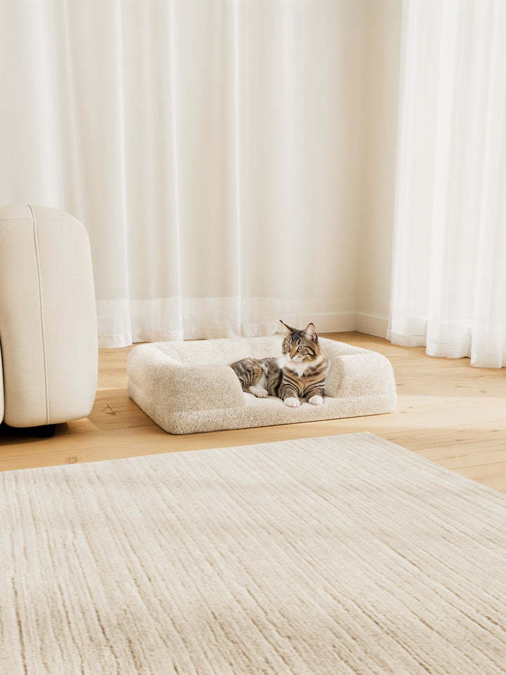 Tori Washable Cloud Boucle Medium Pet Bed
