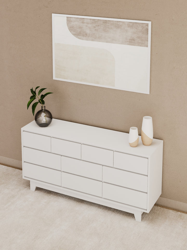 Georgie White Lowboy 10-Drawer Dresser