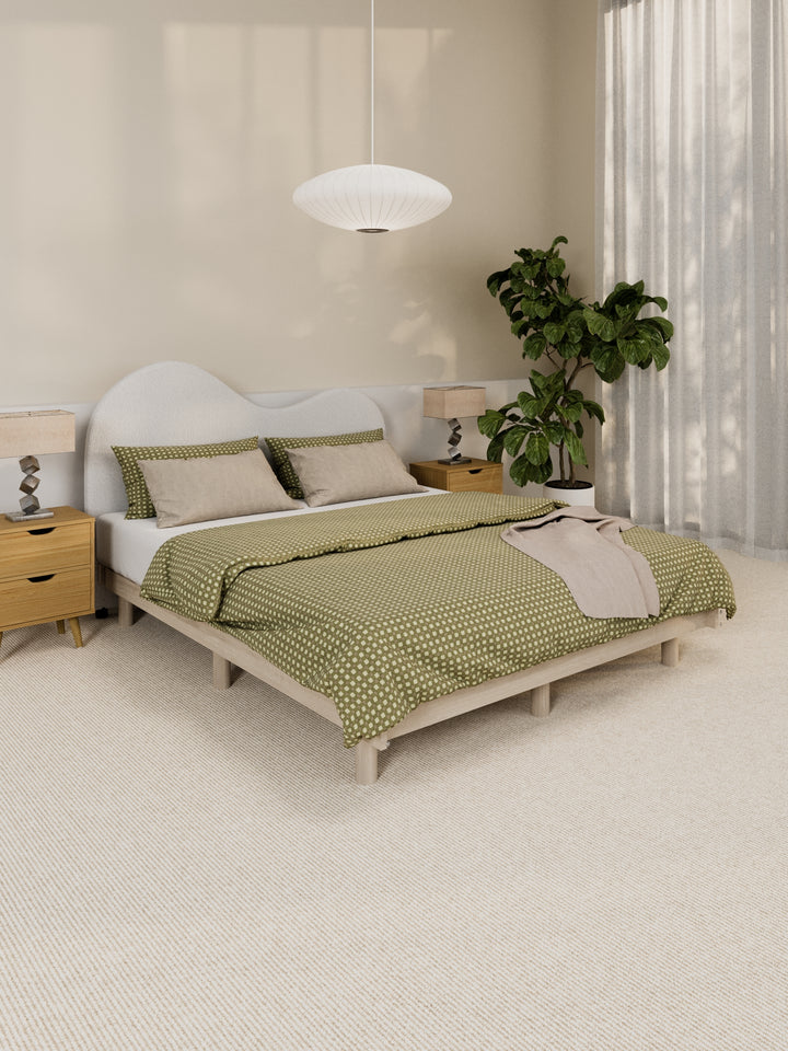 Bella White Wavy Boucle Bedhead