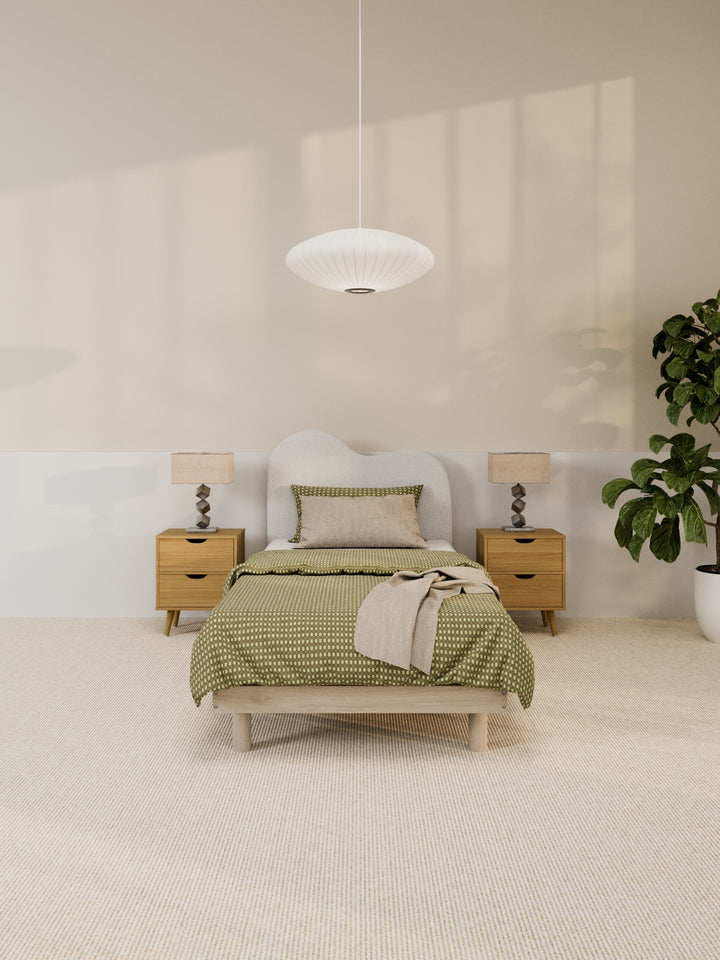 Bella White Wavy Boucle Bedhead